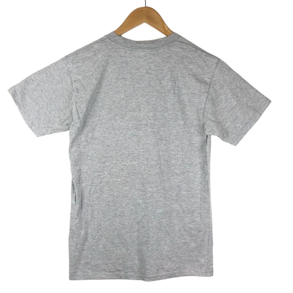 Walt Disney World Gray Graphic T Shirt Women's All Over Characters Movie Film - Picture 13 of 14